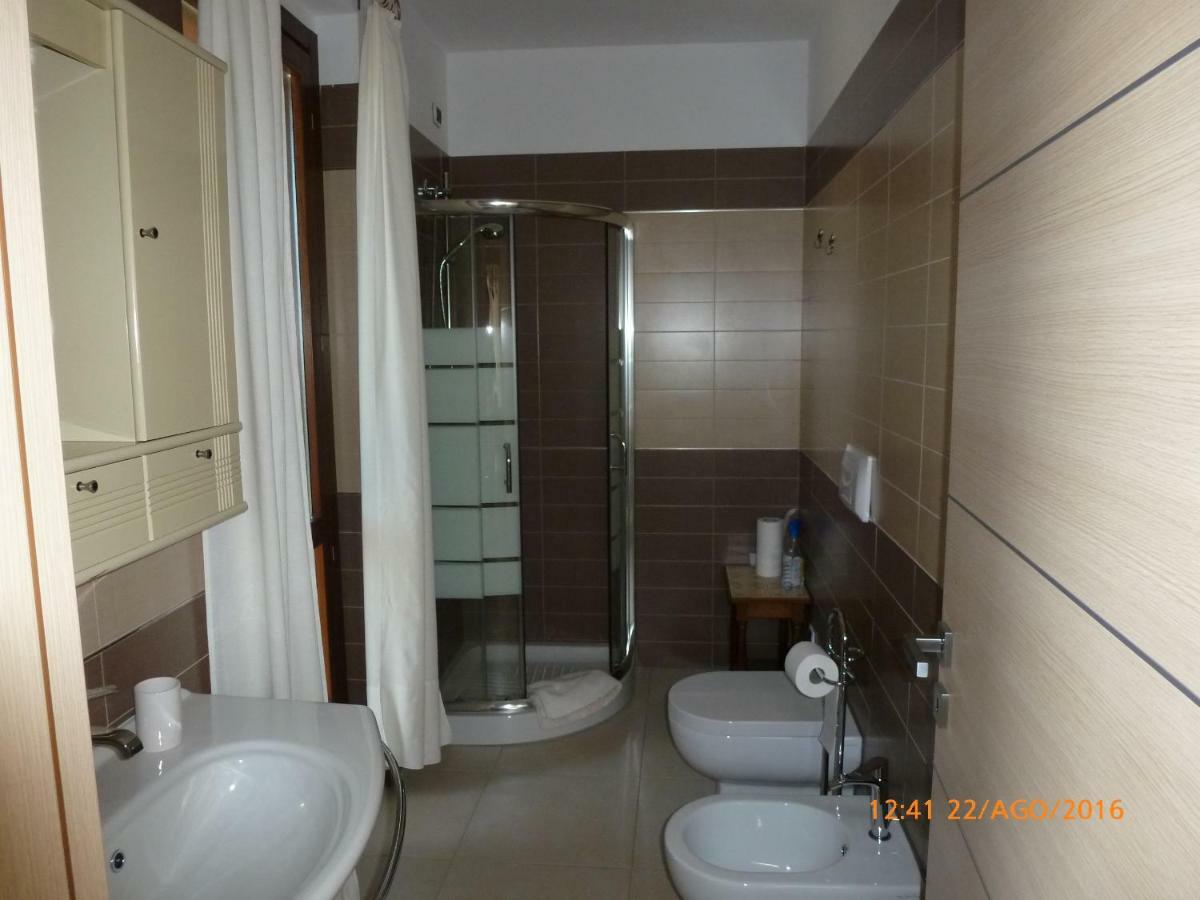 Sogno Di Mare Bed & Breakfast Пула Екстериор снимка