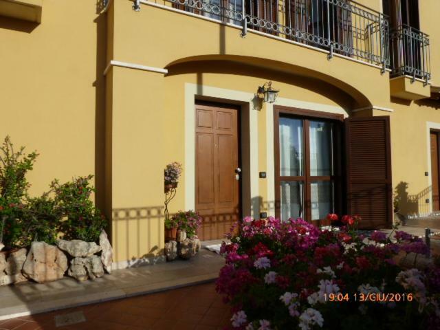 Sogno Di Mare Bed & Breakfast Пула Екстериор снимка